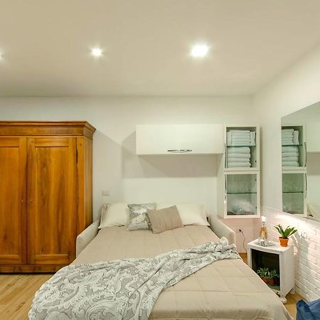 Brand New! Luxurious Apartment In Heart Of Mailand Exterior foto